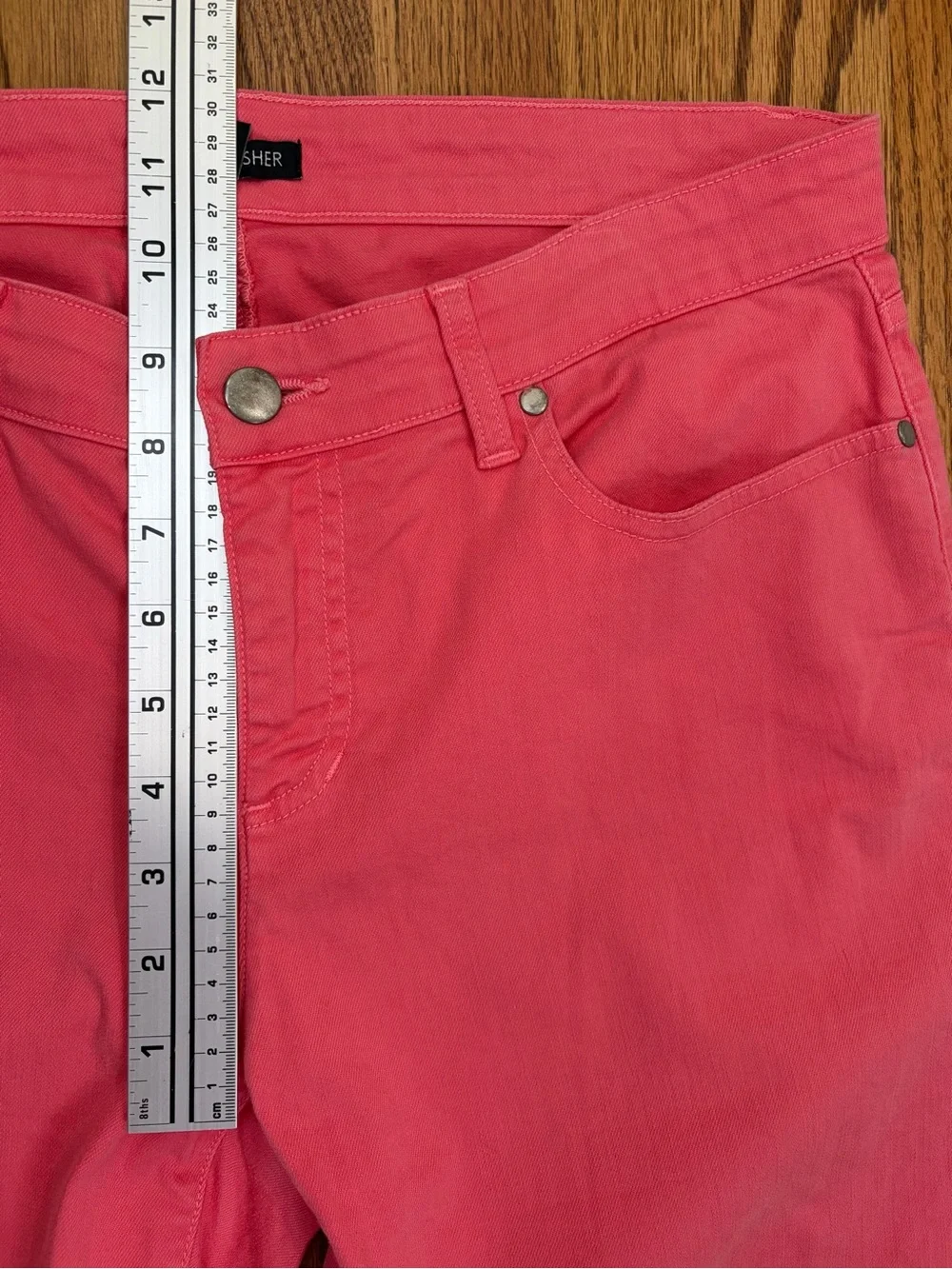 Eileen Fisher Coral-Pink Jeans (10) - Picture 5 of 9